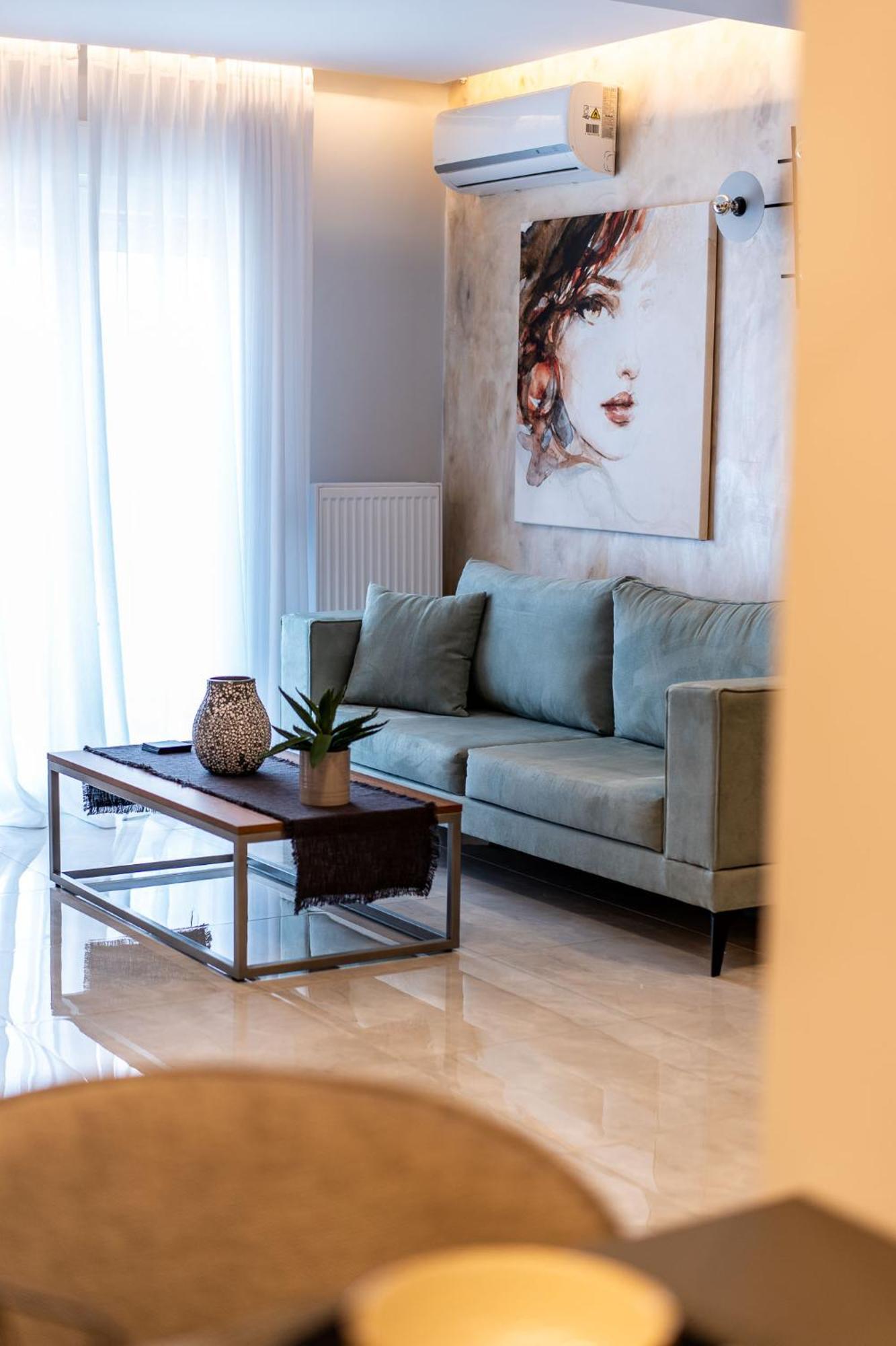 Urban Jungle Apartment เทสซาโลนิกิ ภายนอก รูปภาพ