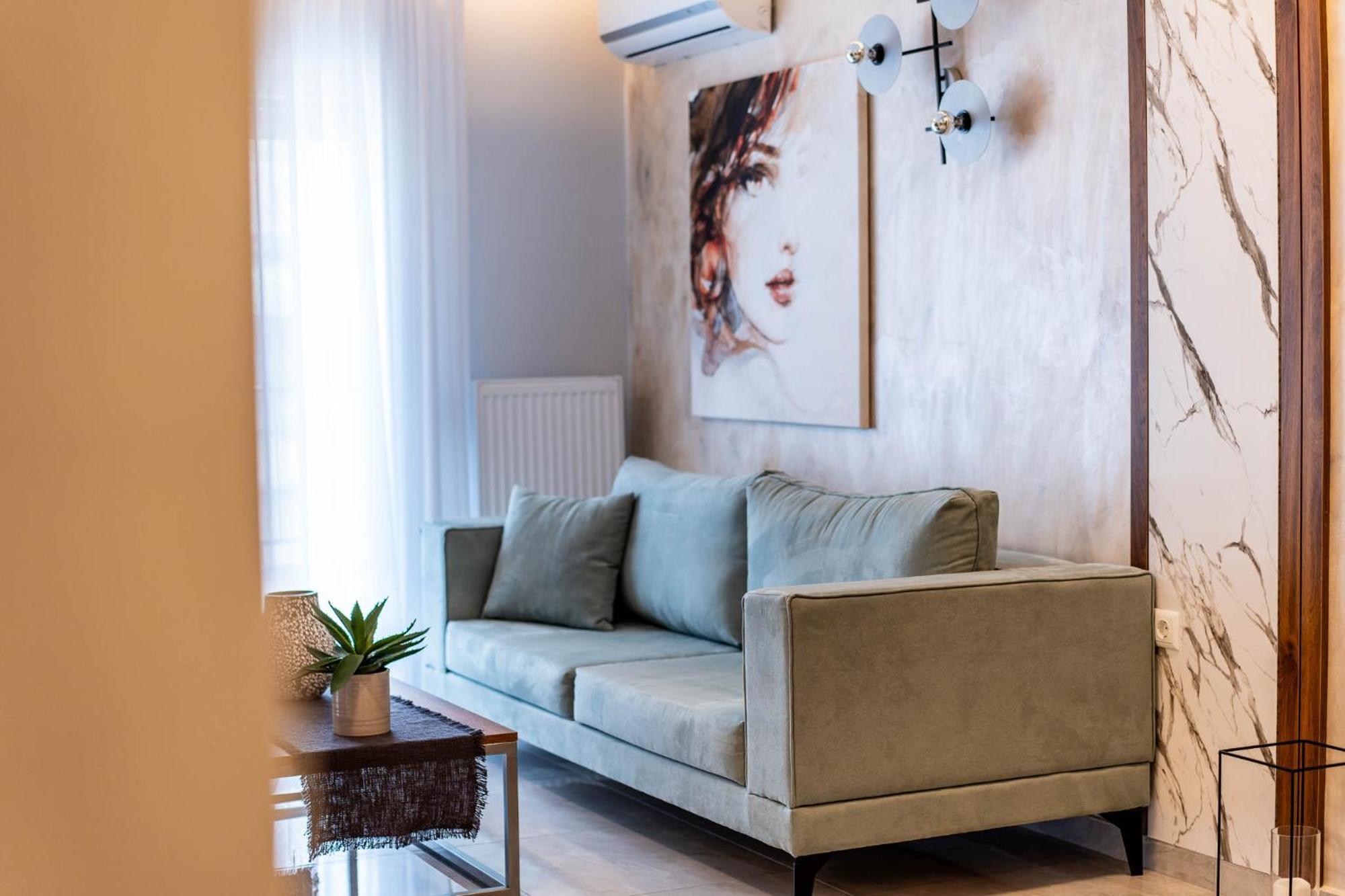 Urban Jungle Apartment เทสซาโลนิกิ ภายนอก รูปภาพ