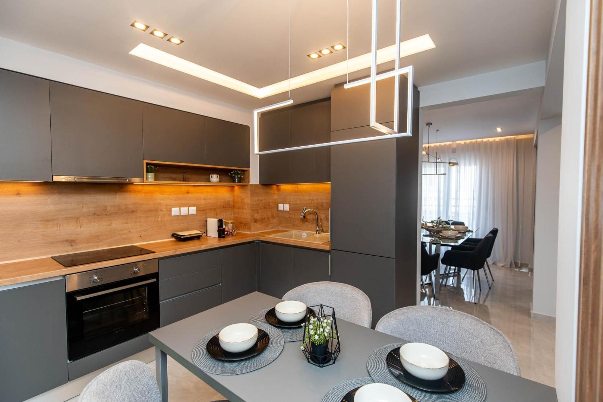 Urban Jungle Apartment เทสซาโลนิกิ ภายนอก รูปภาพ
