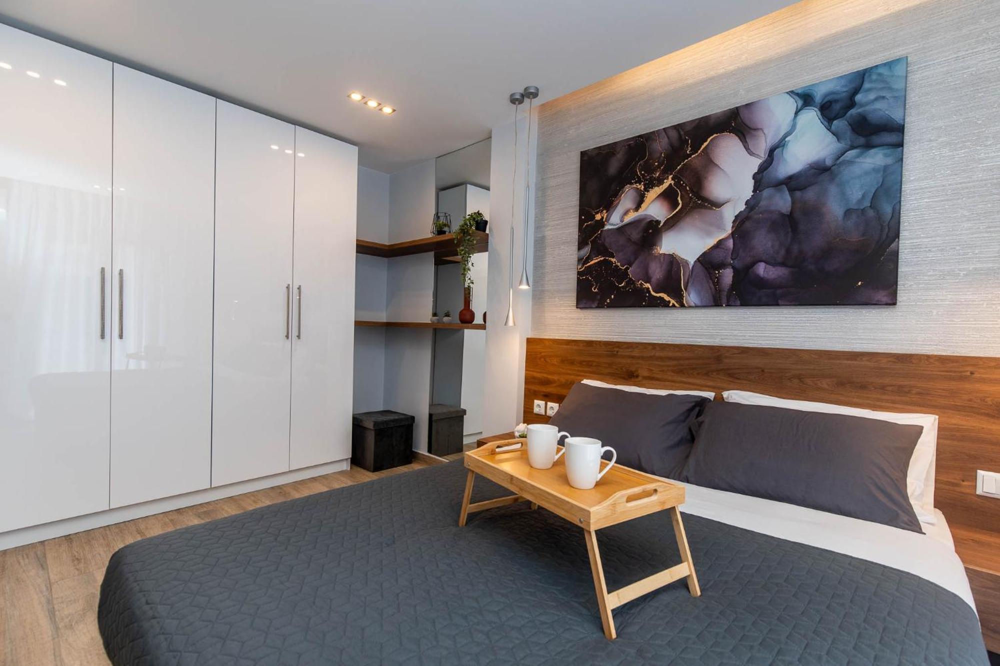 Urban Jungle Apartment เทสซาโลนิกิ ภายนอก รูปภาพ