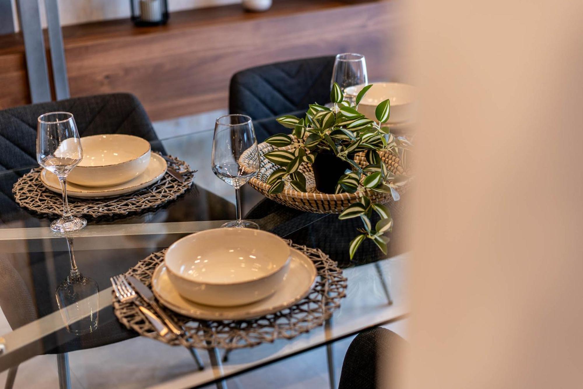 Urban Jungle Apartment เทสซาโลนิกิ ภายนอก รูปภาพ